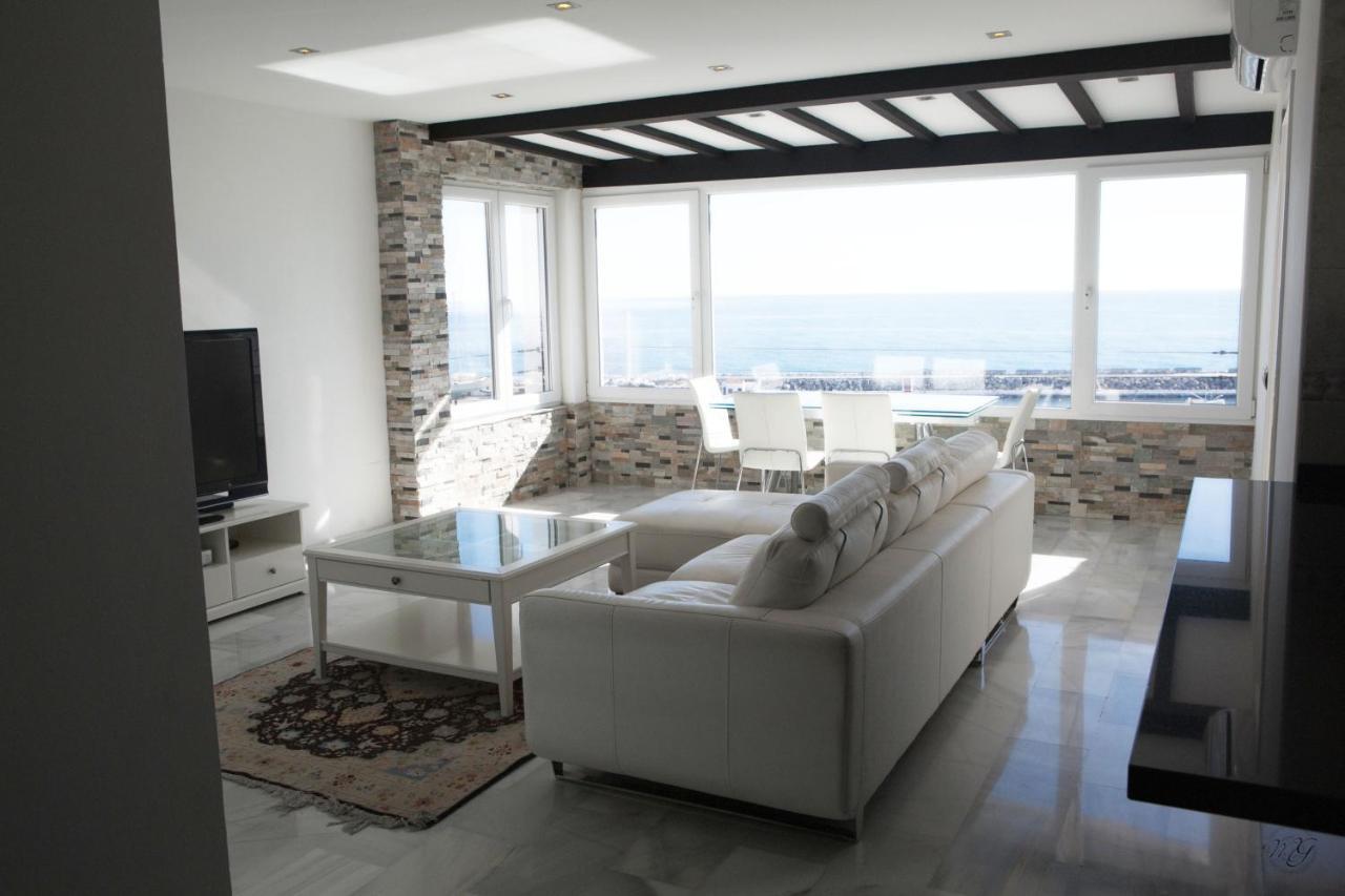 Luxury Puerto Banus Penthouse With Parking & Wi-Fi Appartement Marbella Buitenkant foto