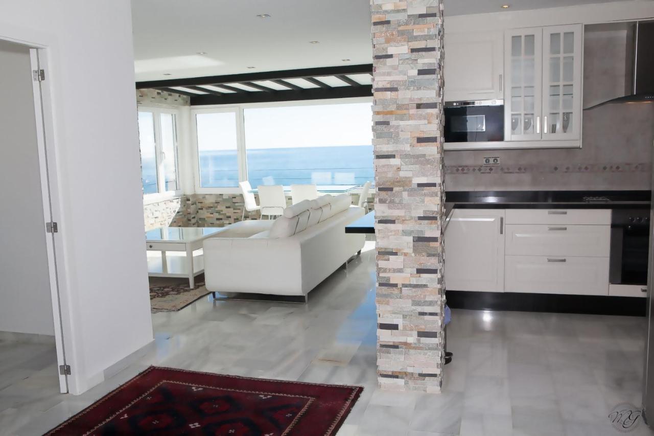 Luxury Puerto Banus Penthouse With Parking & Wi-Fi Appartement Marbella Buitenkant foto