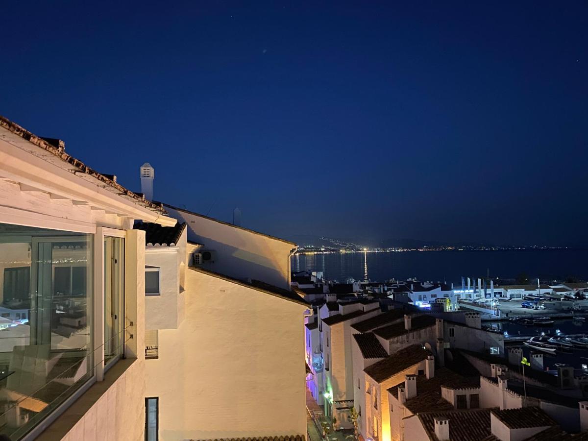 Luxury Puerto Banus Penthouse With Parking & Wi-Fi Appartement Marbella Buitenkant foto